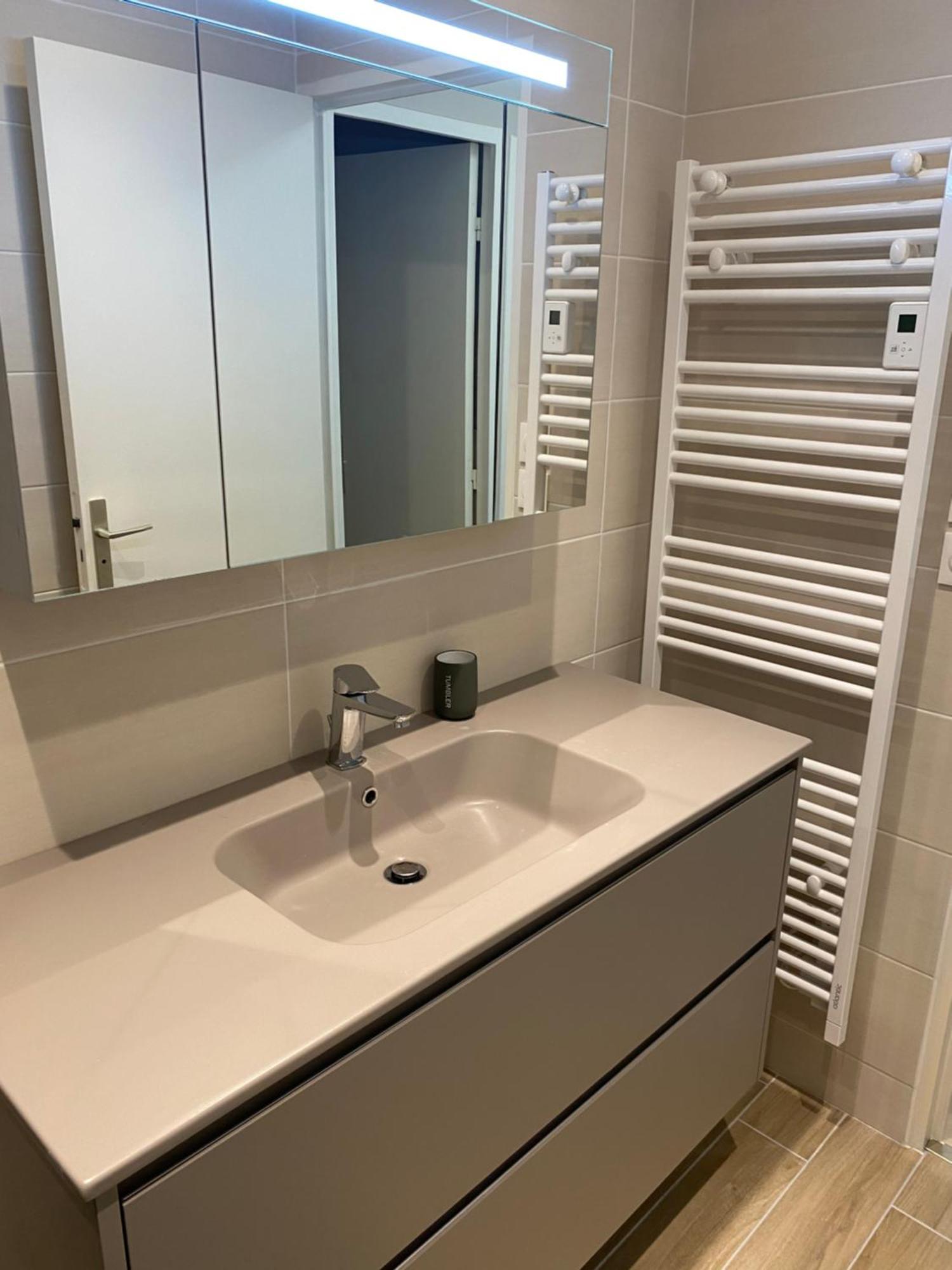 Appartement 65M2 Avec Balcon Vues Partielles Mer A 150M De La Plage Et Centre, Wifi Et Parking Prive Blonville-sur-Mer Extérieur photo