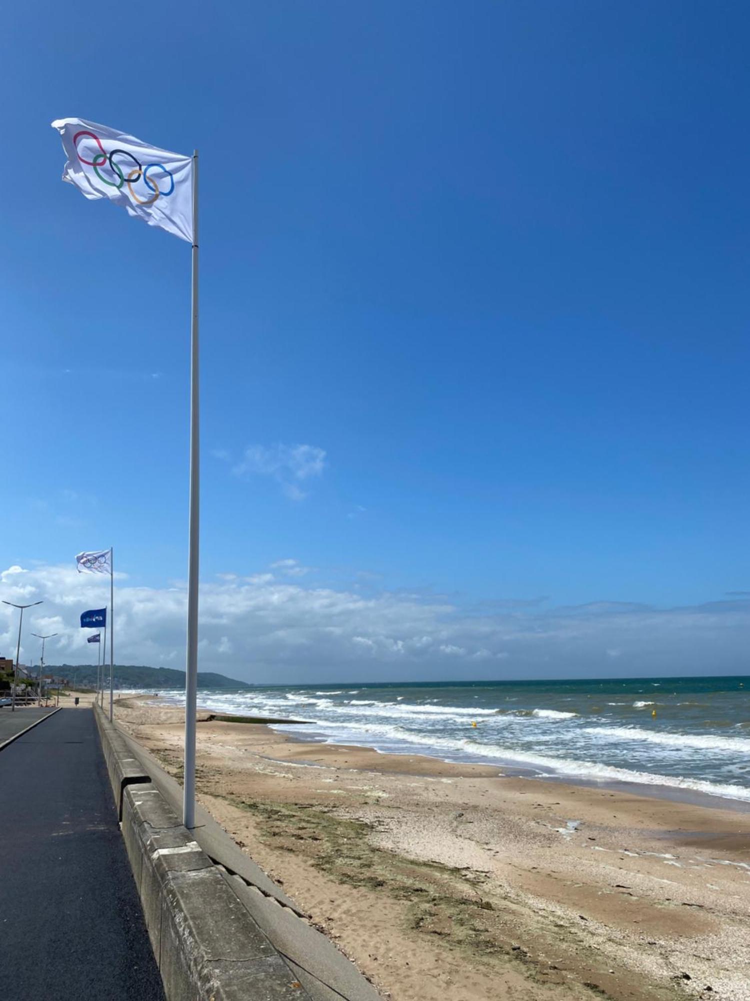 Appartement 65M2 Avec Balcon Vues Partielles Mer A 150M De La Plage Et Centre, Wifi Et Parking Prive Blonville-sur-Mer Extérieur photo